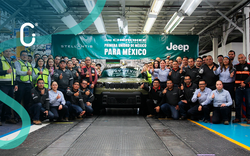 Stellantis produce la primera Jeep Cherokee Híbrida desde su planta de Toluca