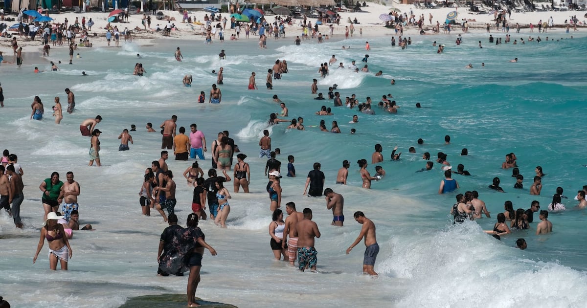 Semana Santa ‘millonaria’: Vacaciones generarán 135 mil mdp en derrama turística, prevén empresarios