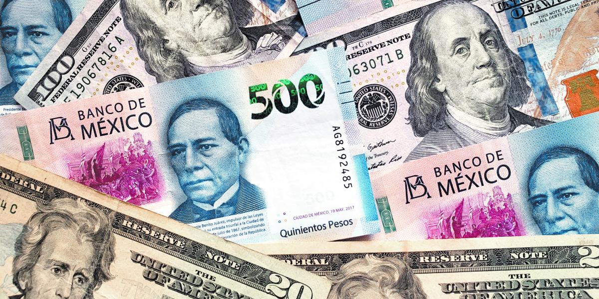Peso mexicano se deprecia frente al dólar en un mercado preocupado por efectos de la guerra
