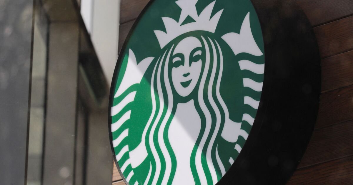 Jaime Vasquez asumirá la dirección de Starbucks México tras salida de Francisco Tosso