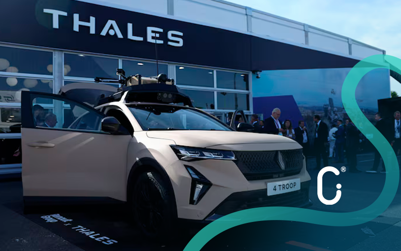 Renault presenta el 4 TROOP, un vehículo híbrido diseñado para operar en cualquier terreno