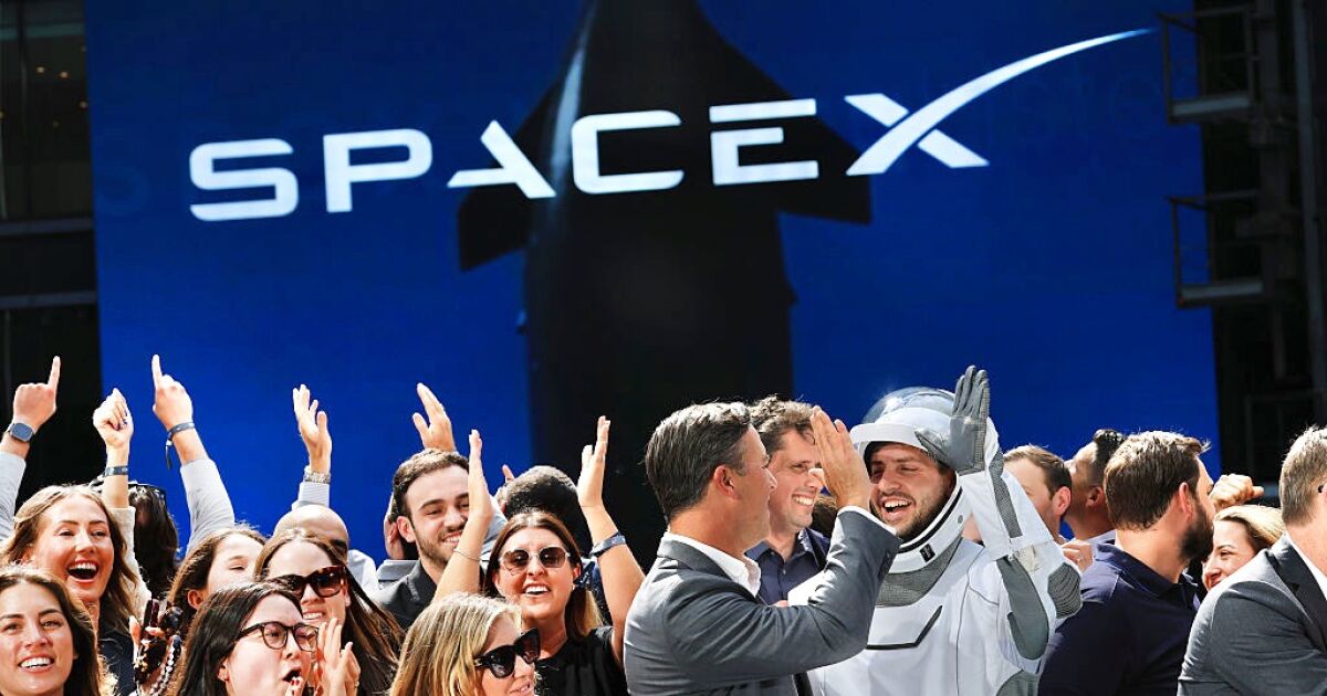 SpaceX supera a Amazon y se torna la quinta mayor empresa en valor de mercado