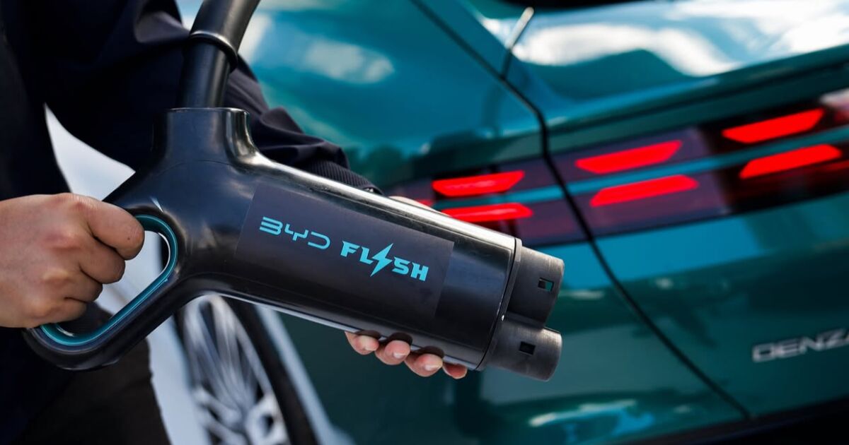 BYD traerá a México sus cargadores ultrarrápidos capaces de recargar autos eléctricos en apenas cinco minutos
