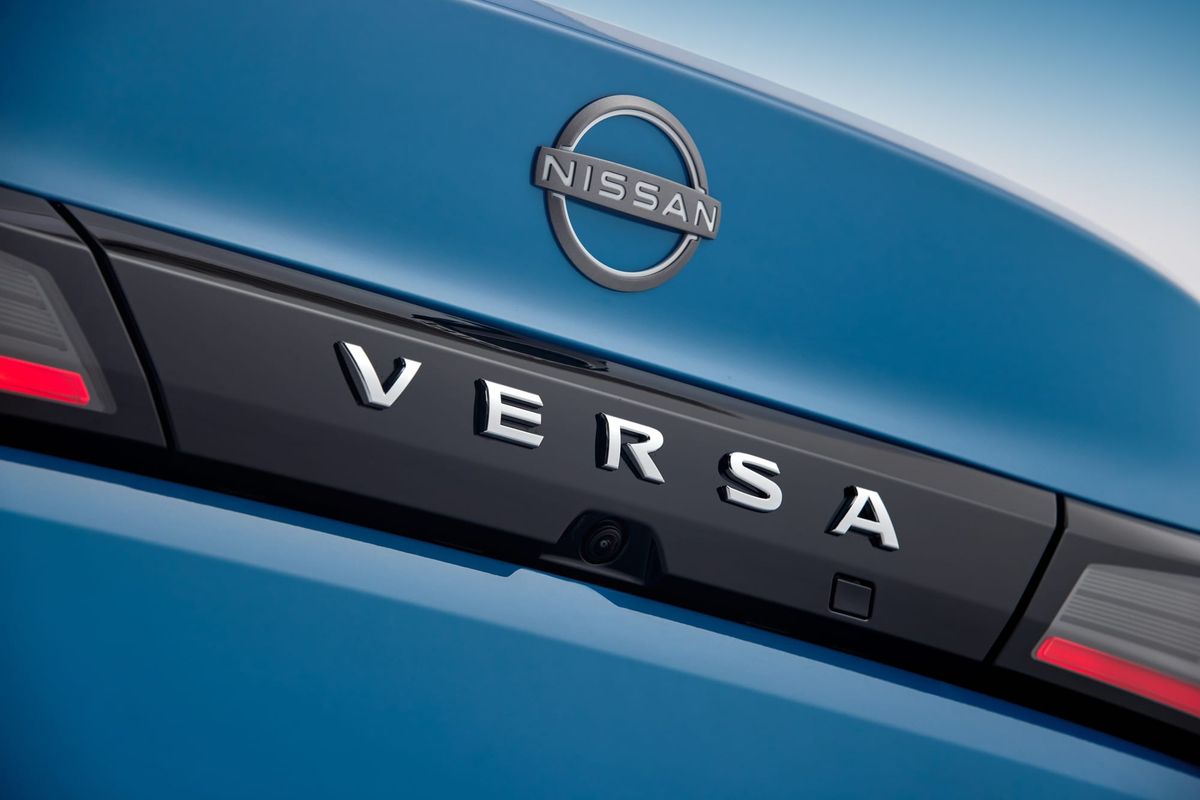 Nissan apuesta por democratizar la seguridad con el Versa 2026 fabricado en Aguascalientes