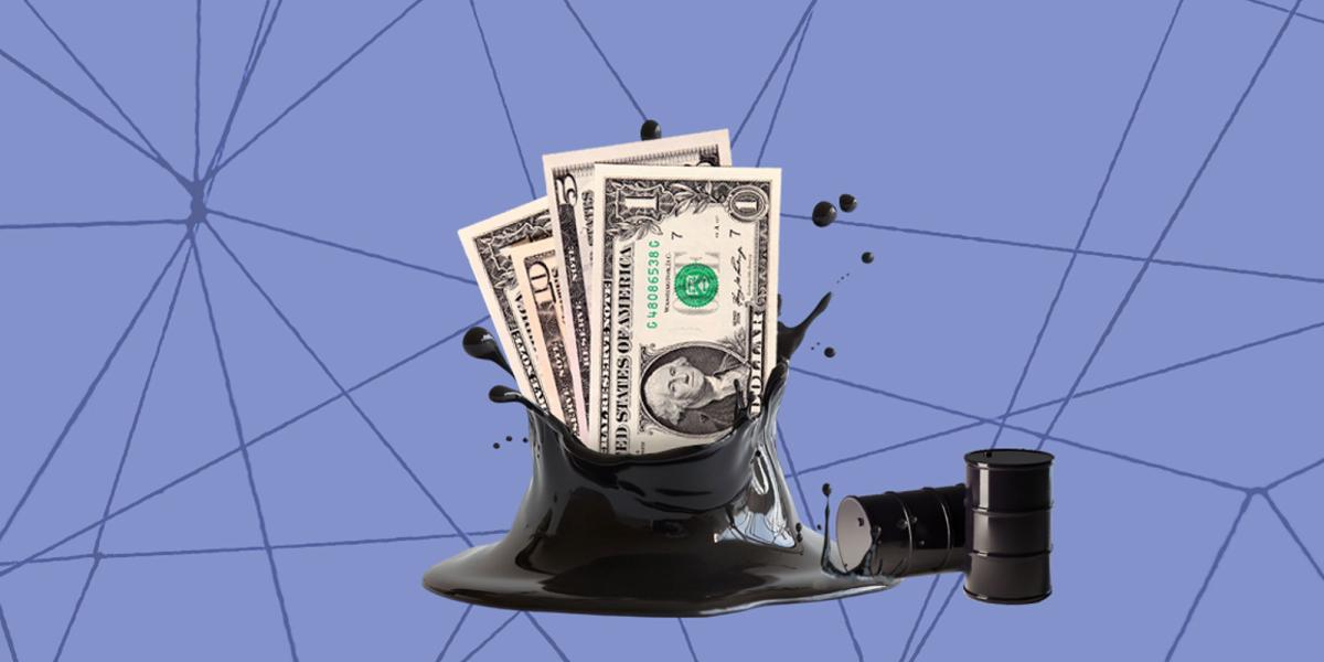 Petróleo cierra con caídas de más de 5% tras declaraciones de Qatar y Bessent sobre Ormuz