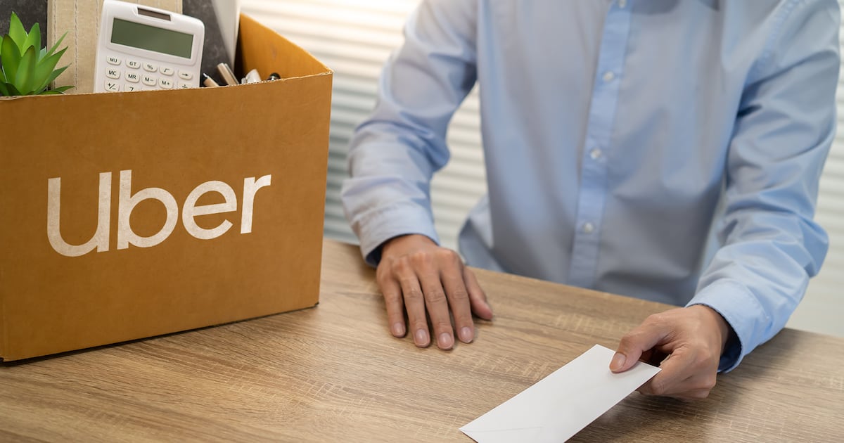 Uber ‘echará a la calle’ al 10% de su plantilla: Eliminará 3 mil 300 puestos de trabajo en el mundo