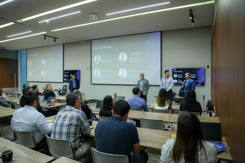 En colaboración con Deloitte, se llevó a cabo el curso “Cumplimiento fiscal 2026: Requerimientos del SAT, Cálculo del Safe Harbor y BAPA”
