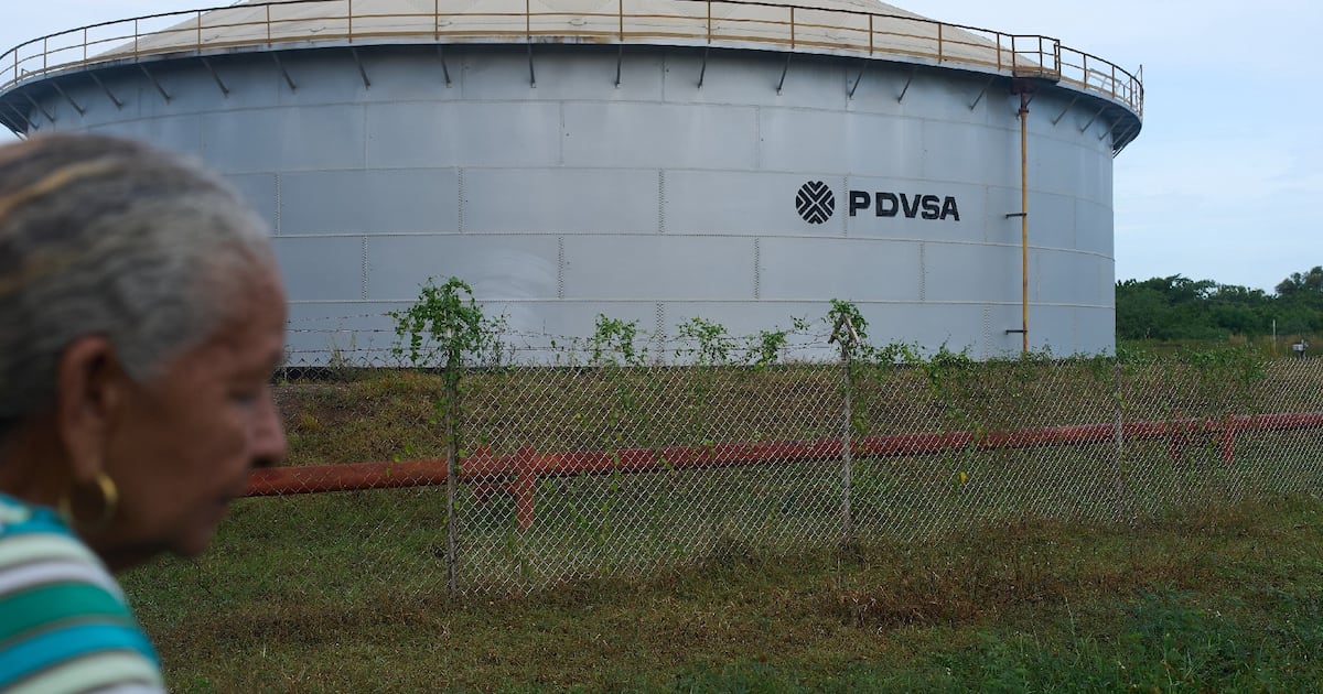 Chevron ayudará a Trump a ‘explotar’ el petróleo de Venezuela: Invertirá 7 mmd para duplicar producción