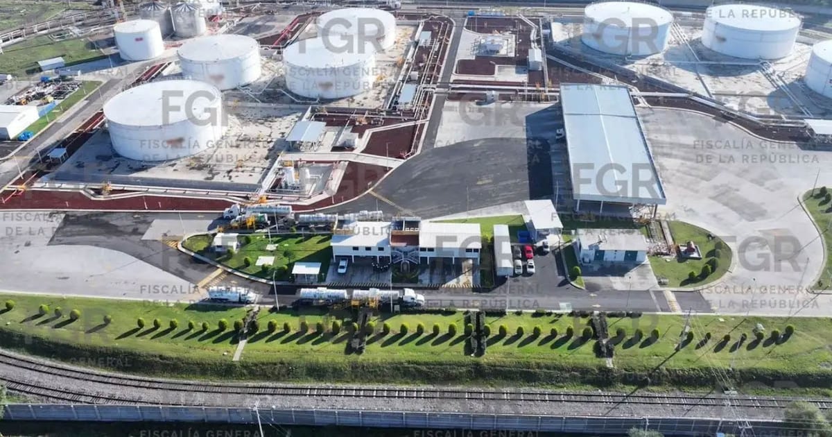 Grupo SIMSA dice que opera legalmente tras decomiso de 59 millones de litros de presunto huachicol