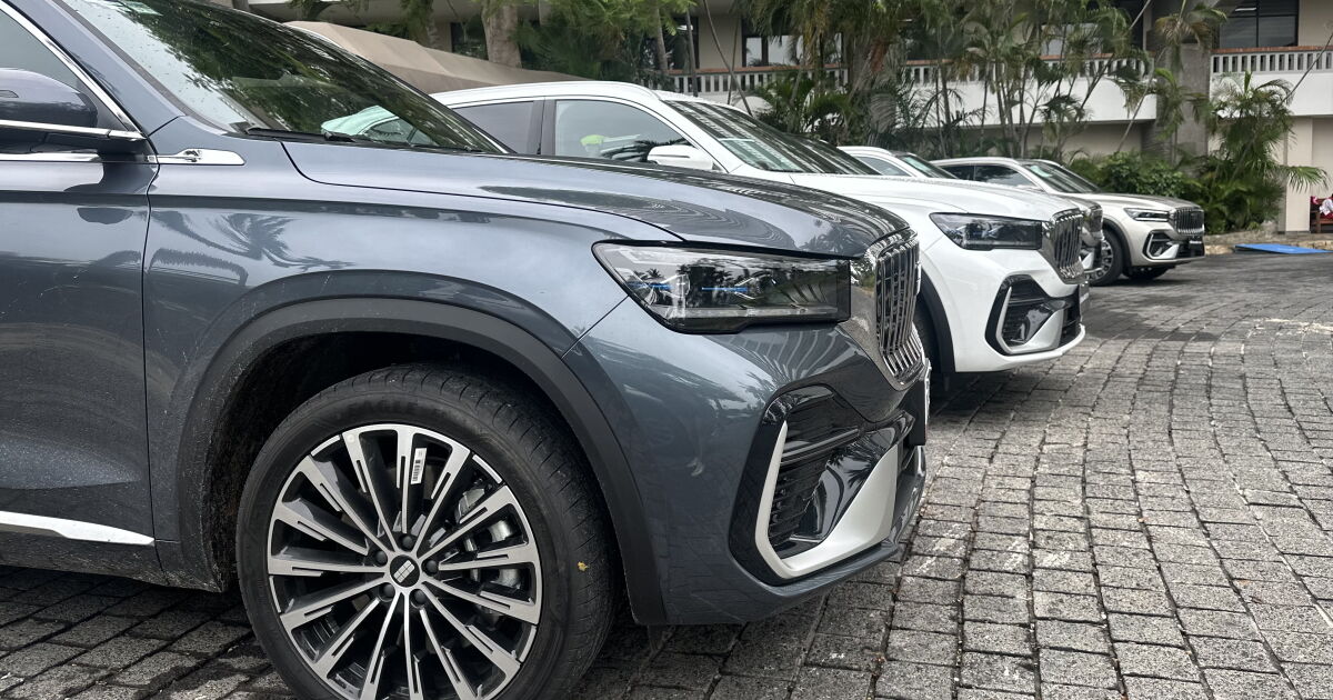 Geely lanza Monjaro EM-i, el SUV enchufable rival de BYD Song Plus y Mitsubishi Outlander