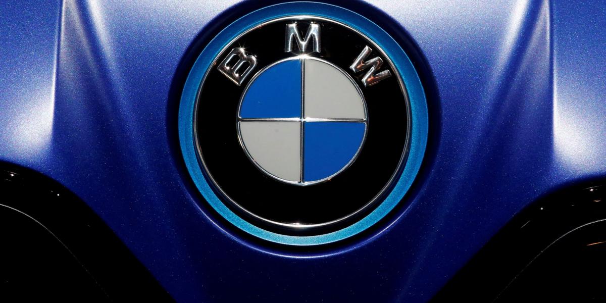 BMW lanza plan de reestructuración centrado en despidos, nuevos modelos y la IA